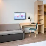 Hotel O3hotel Varsovia