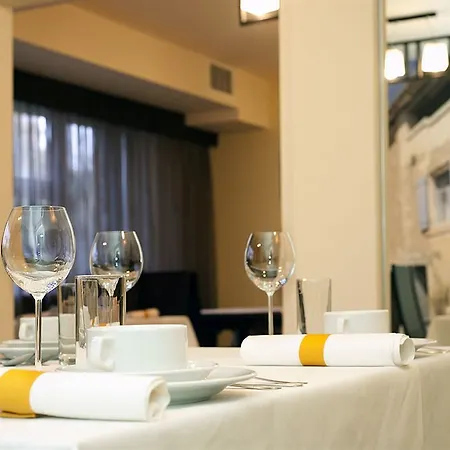 O3hotel Ξενοδοχείο Βαρσοβία